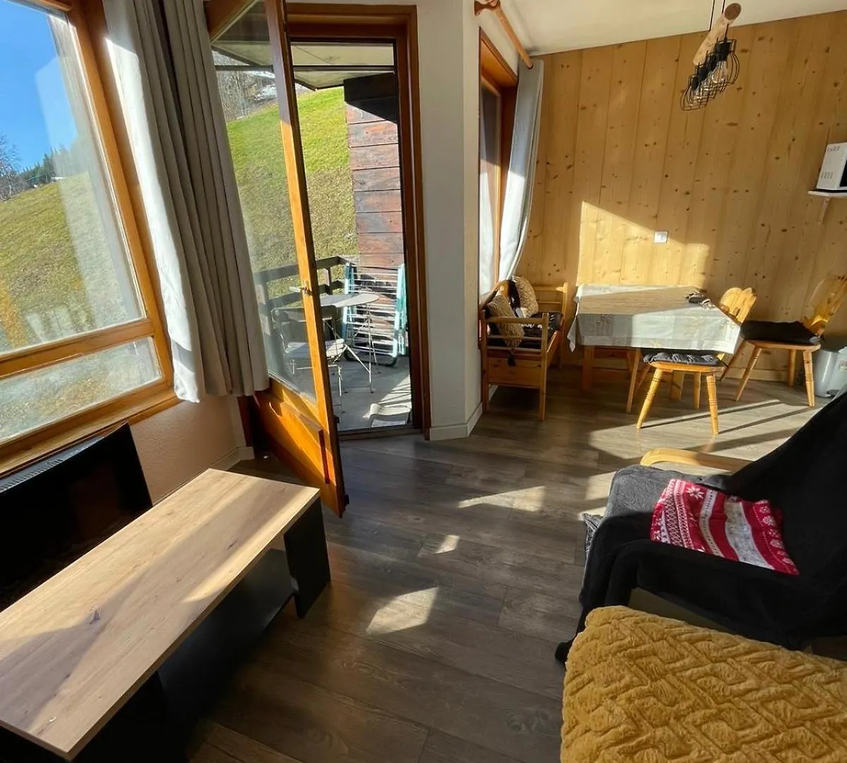 Studio Cabine Cosy A 5Min A Pieds Des Pistes Et Du Centre Ville Les Gets 0*,  France